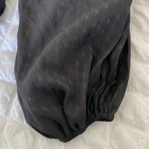 Express black satin bodysuit - Picture 5 of 12